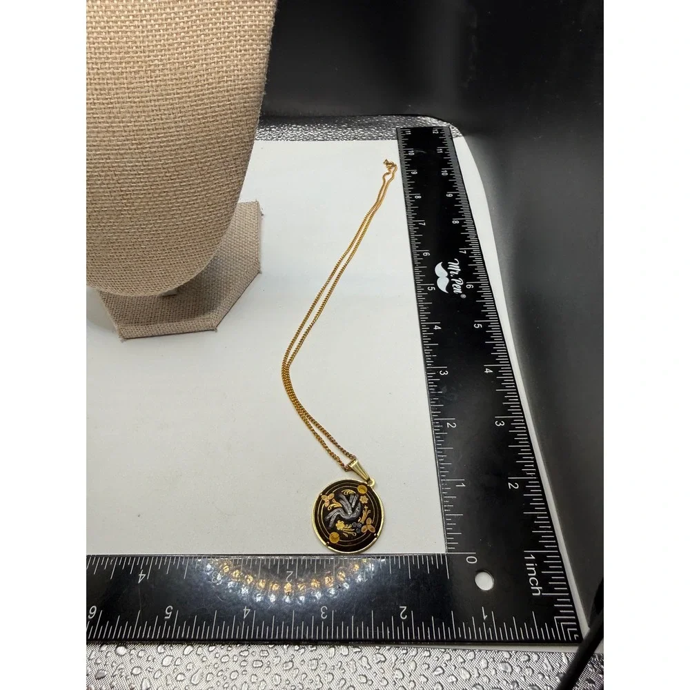 Vintage‎ Damascene Bird Floral Round Pendant Necklace Gold Silver Tone Black 18
